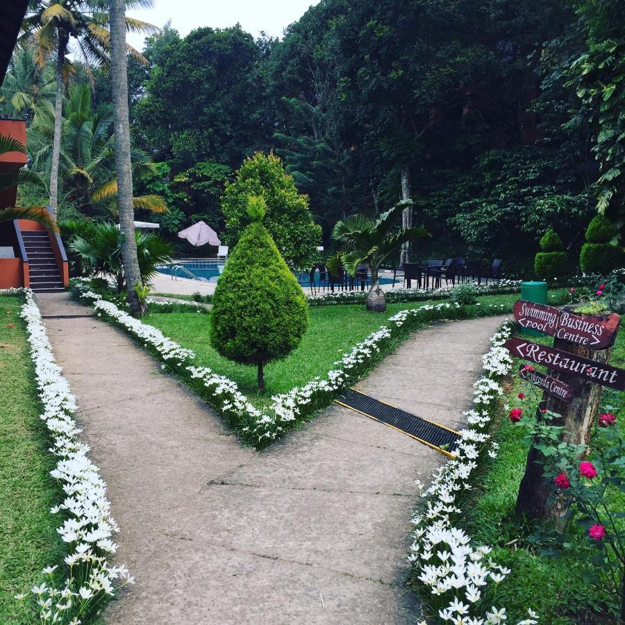 Hotel Abad Green Forest Thekkady Kumily Exteriér fotografie